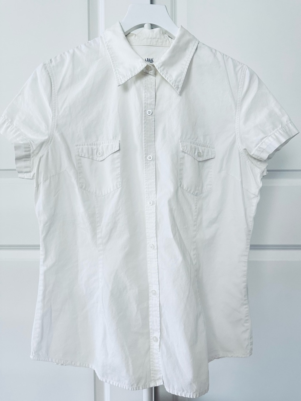 Women’s L.O.G.G. Short Sleeve Soft White Button-Down Blouse Size 14 Regular